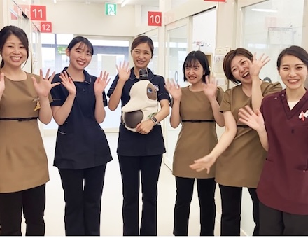 幅広い年代のスタッフが在籍